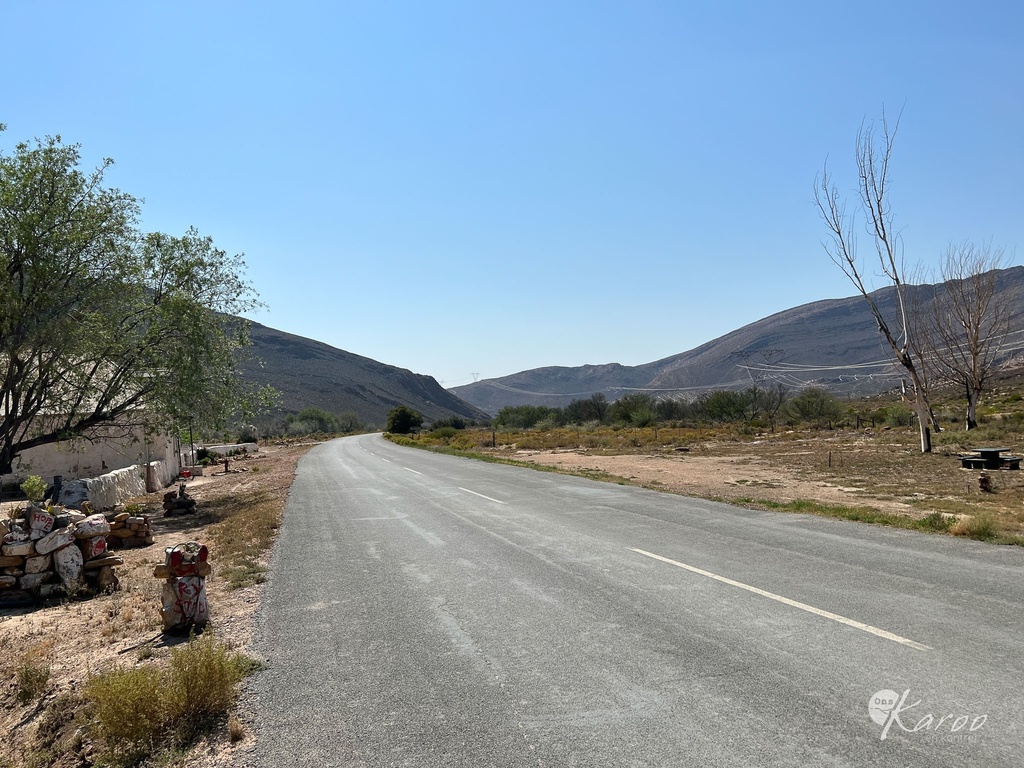 Karoopoort: Die poort na die woestyn
